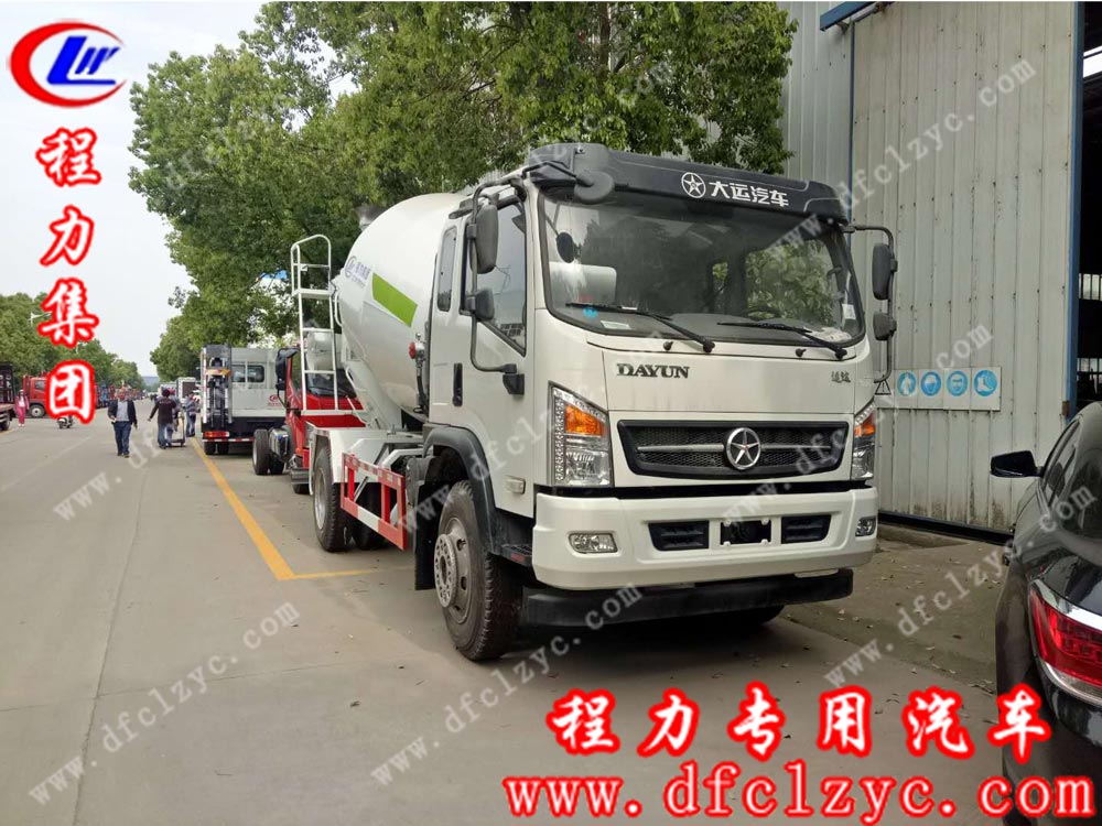 大运混凝土搅拌运输车(国五)