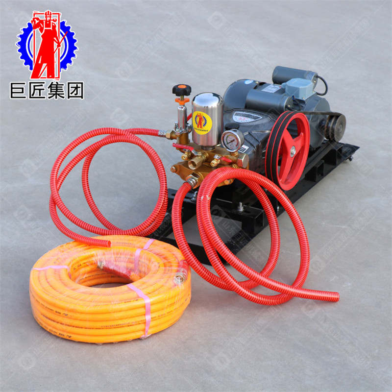 -1A型两相电轻便取样钻机 一、QZ-1A型两相电轻便取样钻机简介 QZ-1A型两相电轻便取样钻机是一种轻便多用途微型工程钻机,它适用于工业、民用建筑、桥梁、铁