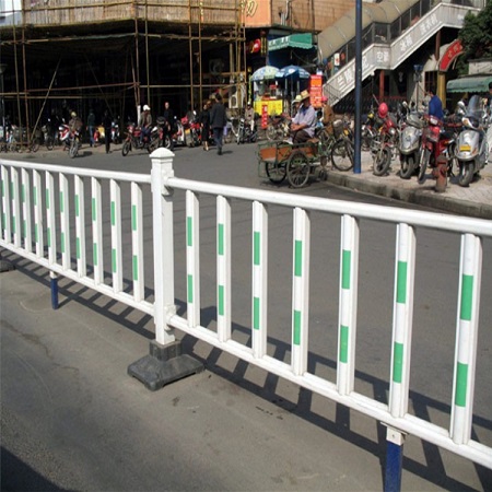 定做静电喷塑道路隔离市政交通护栏现货城市道路防撞 市政护栏