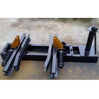 生产加工600单道阻车器矿用抱轨式阻车器可定制