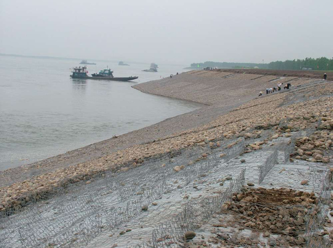 雷诺护垫价格 河北雷诺护垫厂家
