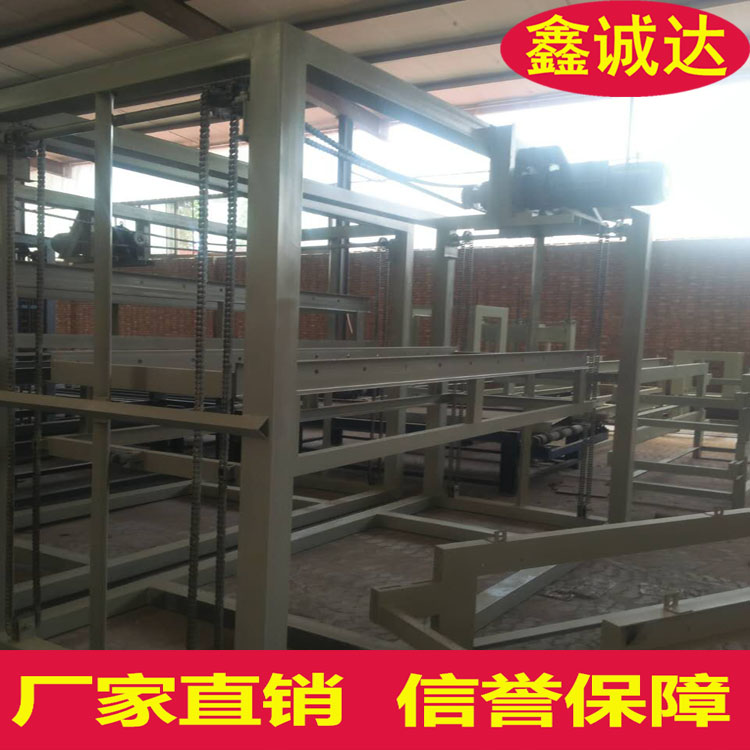 鑫诚达自保温外建筑模板设备 免拆外模板设备 免费安装调试