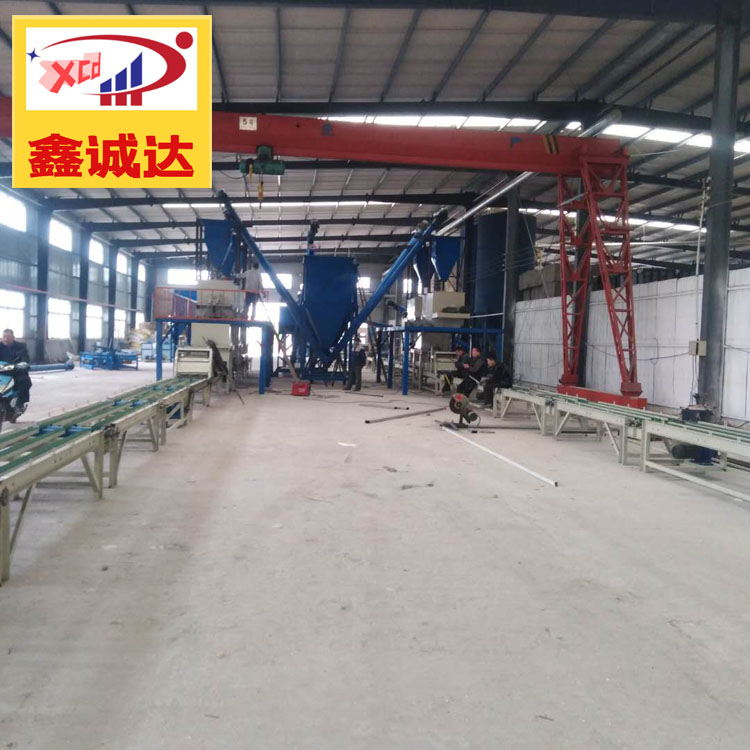 鑫诚达复合保温建筑外模板生产线 外模板生产设备 供应商