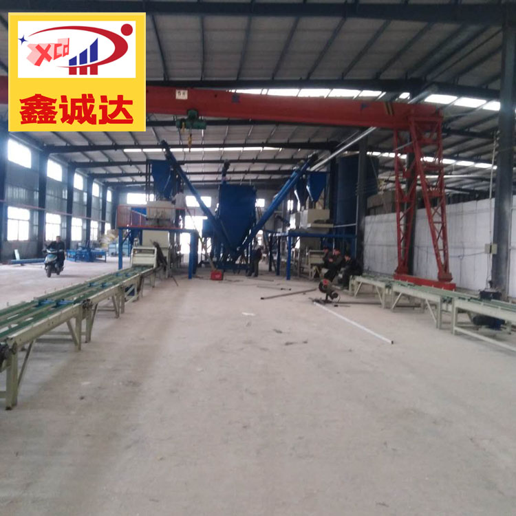 鑫诚达复合保温建筑外模板生产线 复合保温板设备 安装视频