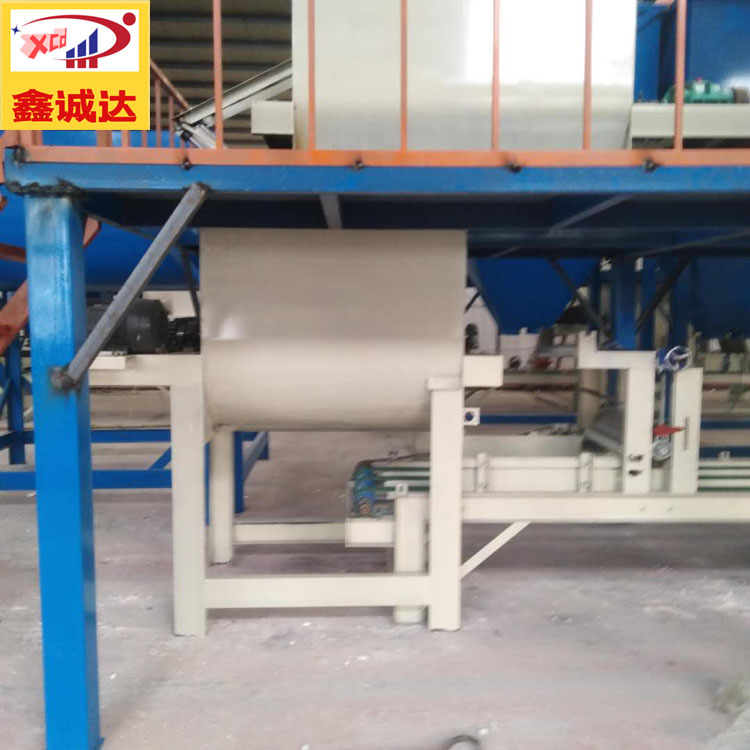 鑫诚达复合保温建筑外模板生产线 复合一体板设备 价格