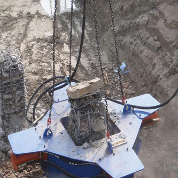 挖掘机改装FZ-400液压方桩破桩机适用桩型400×400mm