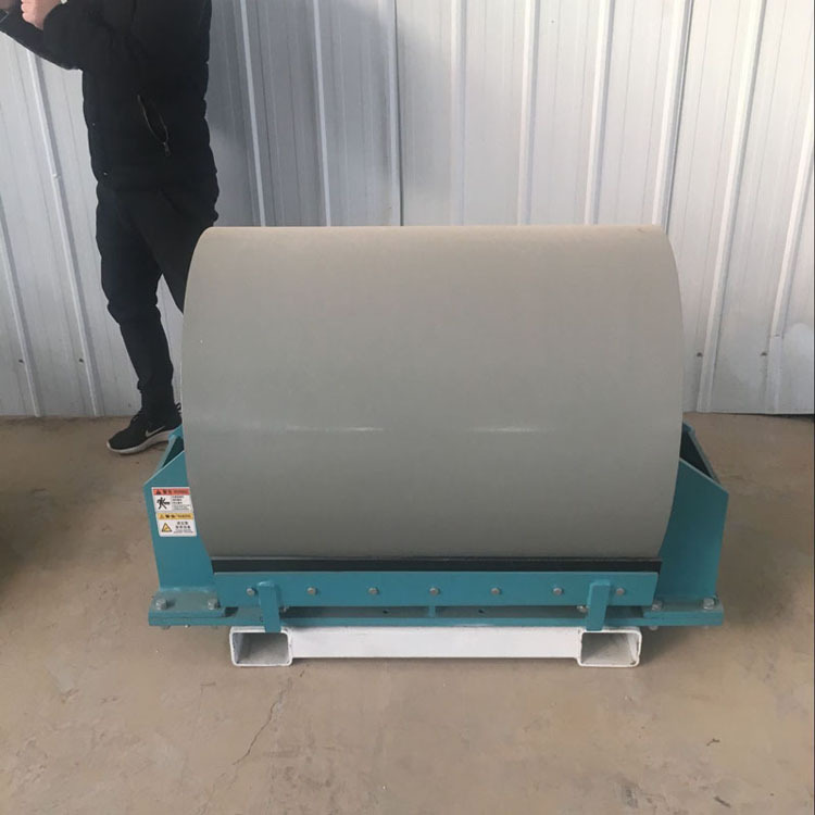 GH25圆筒式路面压路机堤坝滚动压实器4-9T路面夯实机