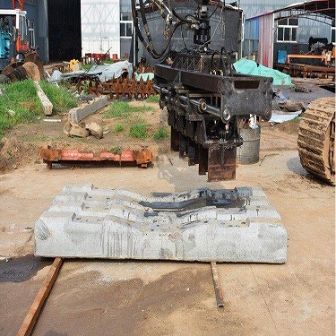 PZ-3铁道枕木铺设机(中间加特)道轨铺设夹具道轨铺设夹具