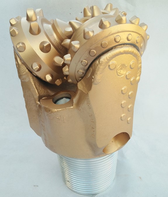 镶齿三牙轮钻头 9 5/8" IADC537 橡胶密封牙轮钻头