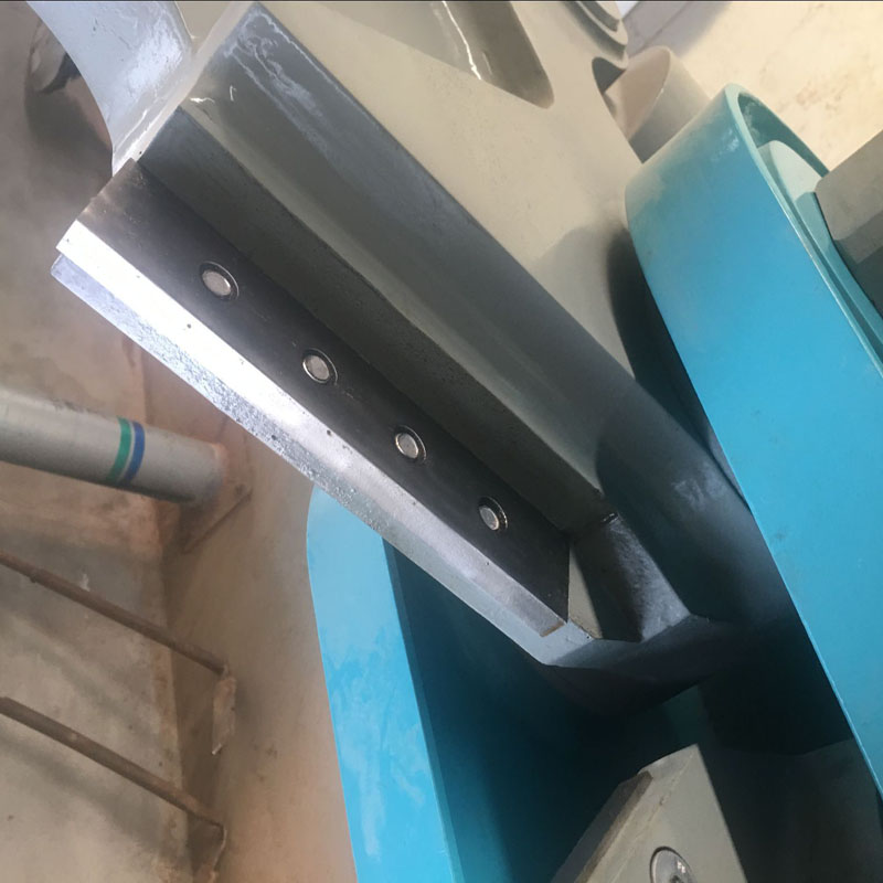 邦泽供应液压剪JDG-20R 双缸液压剪挖掘机废钢剪360旋转房梁咬碎钳厂家