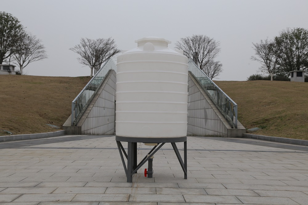 塑料锥形水塔储水箱大容量储水罐尖底桶搅拌桶1.5T
