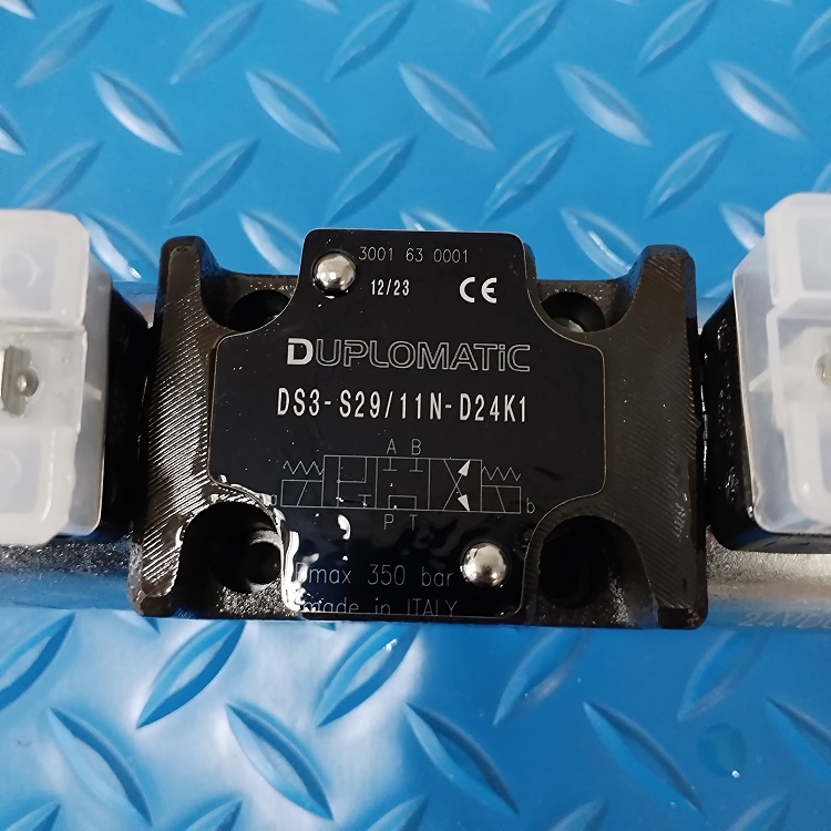 DUPLOMATIC,DUPLOMATIC电磁换向阀DS3-S29/11N-D24K1
